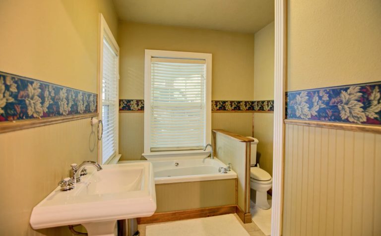 0B766036-2A85-4EBF-9B98-B00CBB73557C