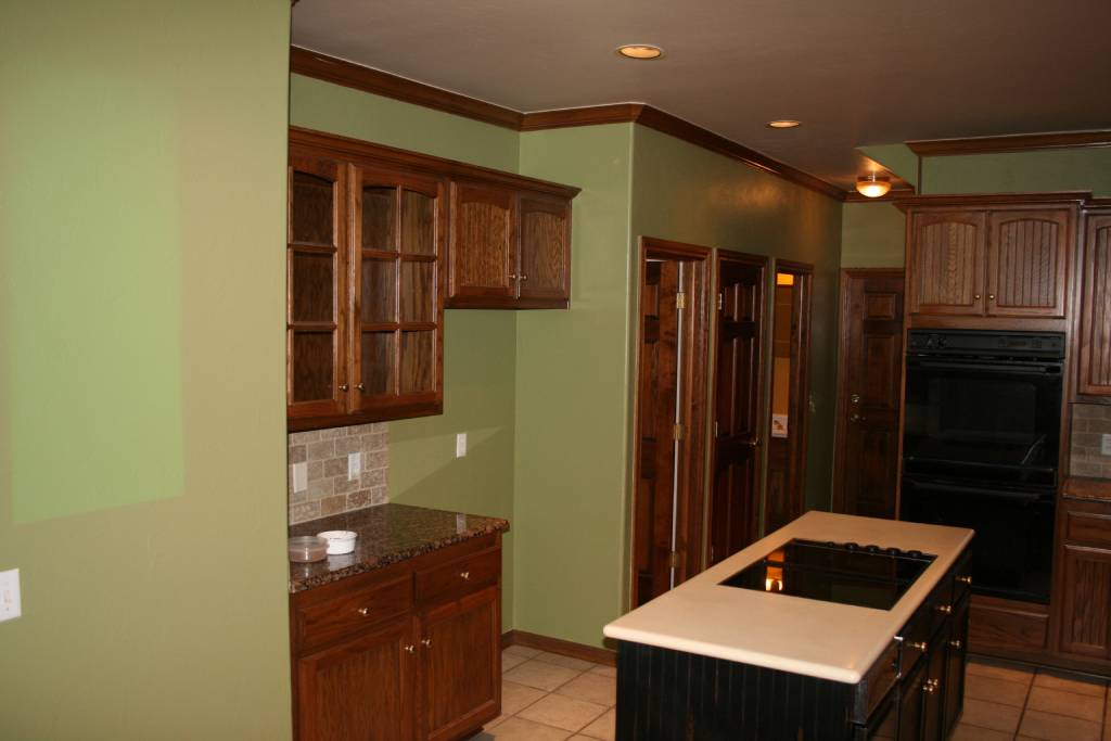 acorn-kitchen-cooktop-before