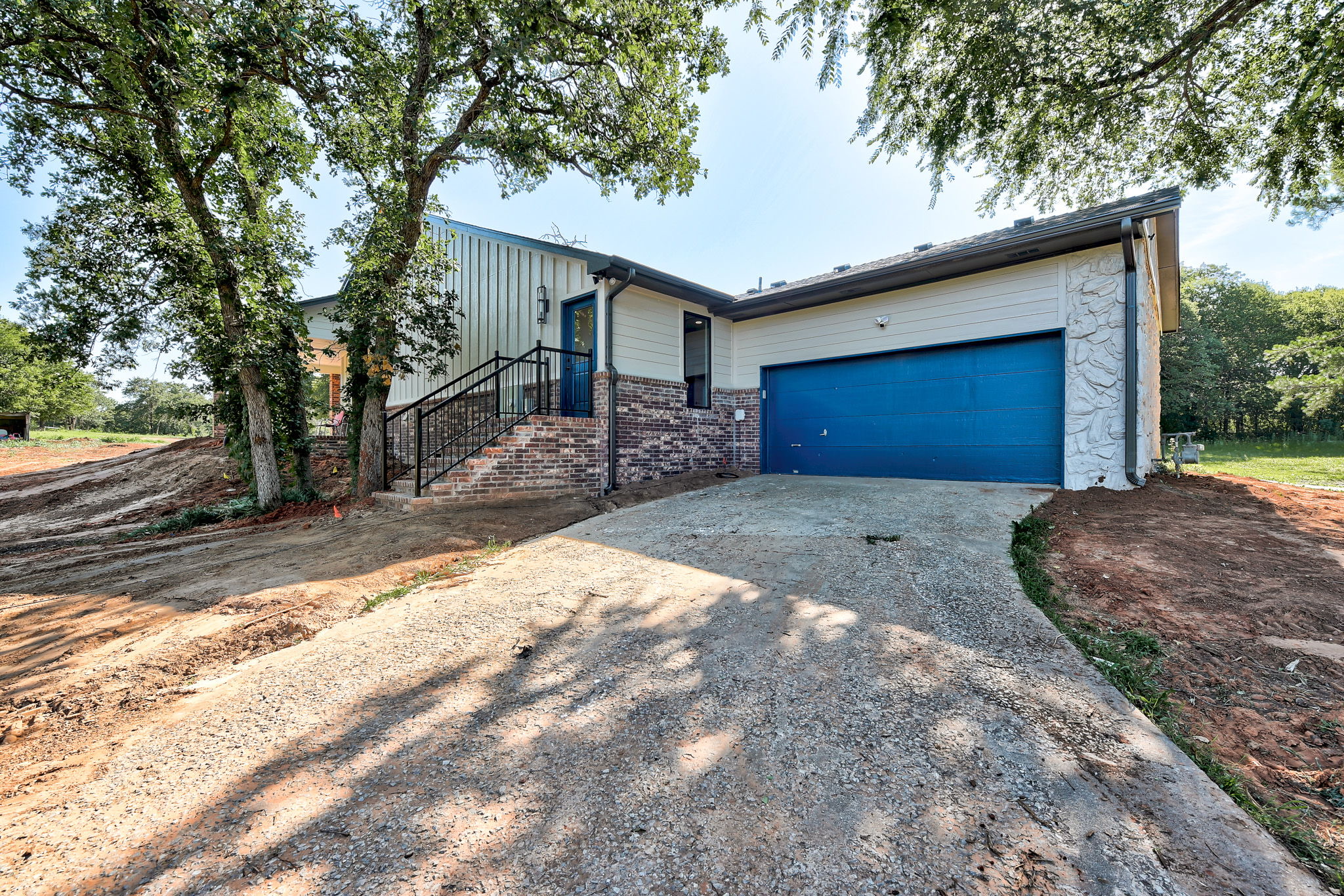 56AEFCC7-F01F-4147-B4C1-5EA90F386C08