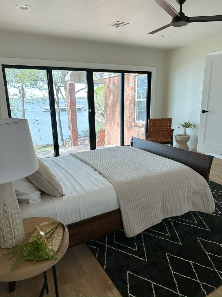 6BB19F3D-8049-4435-BE16-856101F57FC3