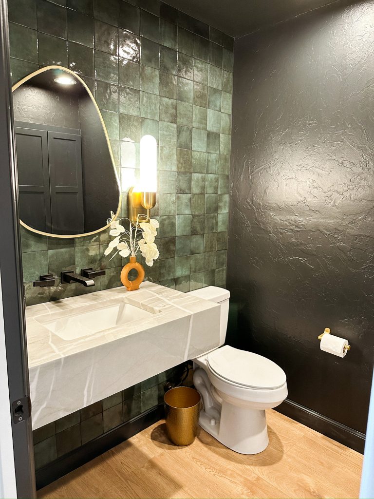 91EB05B7-7C0D-43C8-A971-0666EDB78BB0