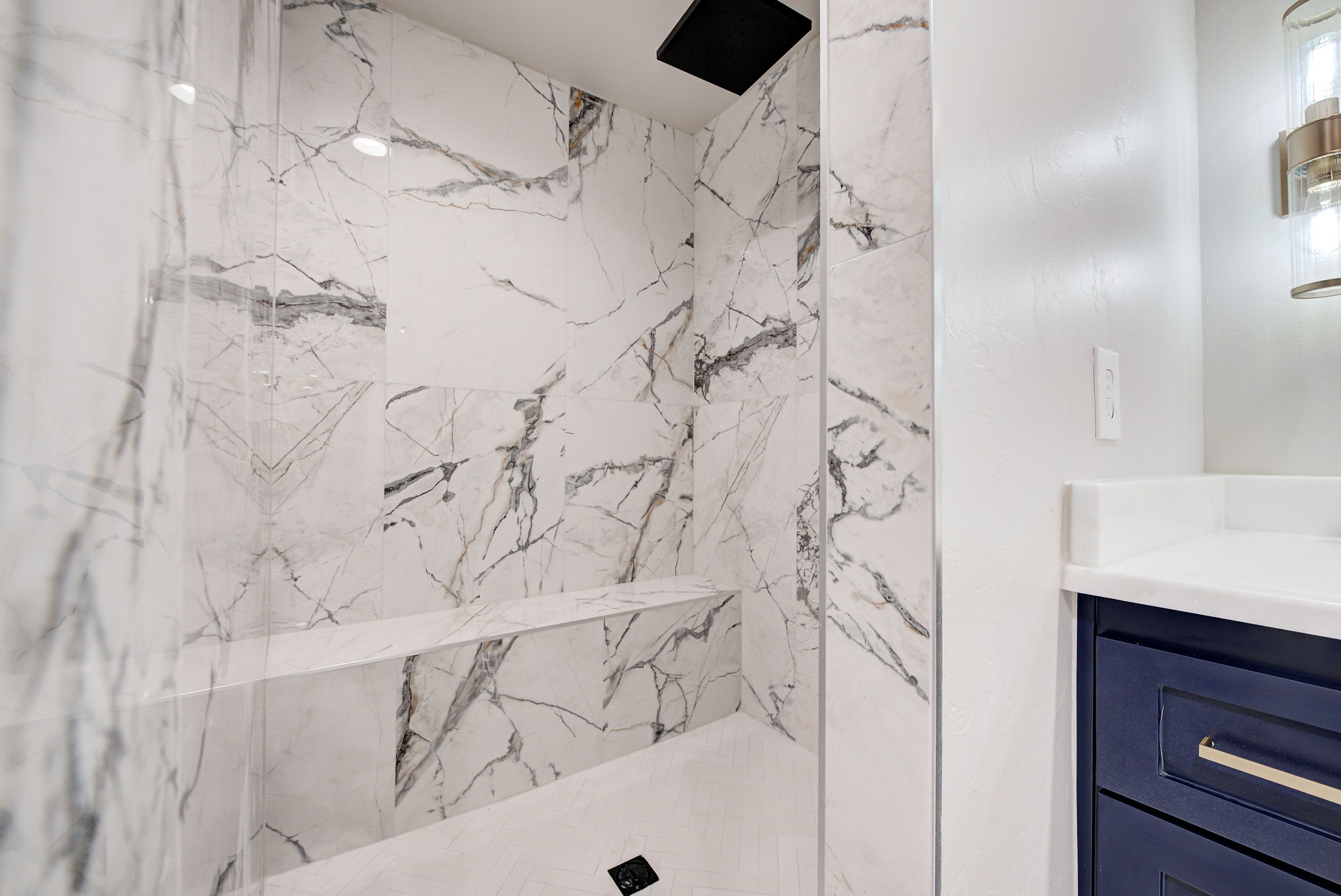 9D7736EB-7BE2-485A-AE14-3FD37A84C20D