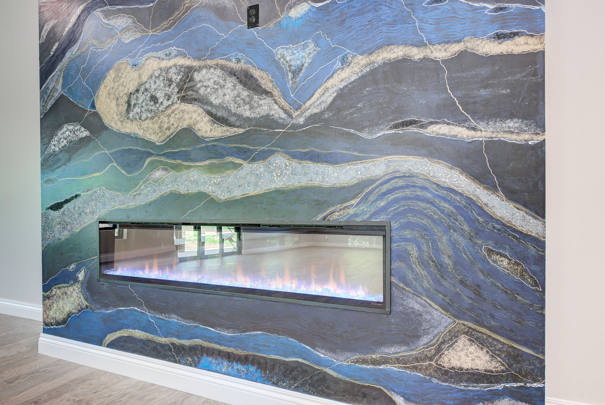 AEA557D1-E455-4194-9935-6740C18E1E29