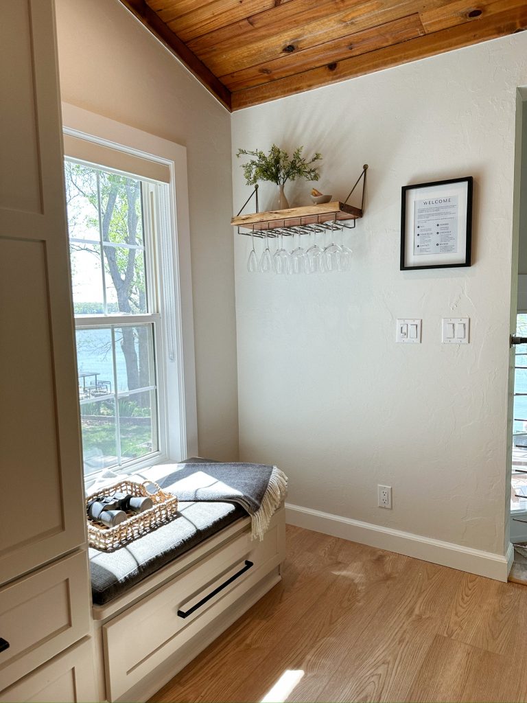 F75667F6-512D-43B5-927F-EA9EF163AE8D